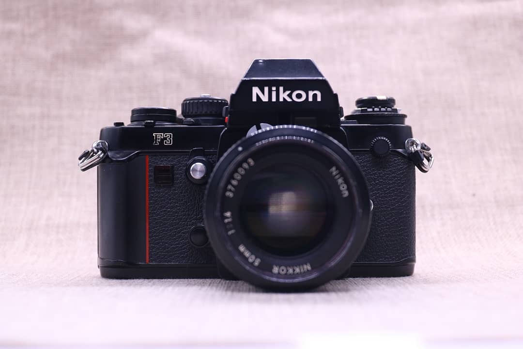 NIKON F3