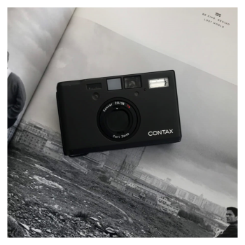 CONTAX T3 BLACK VERSION